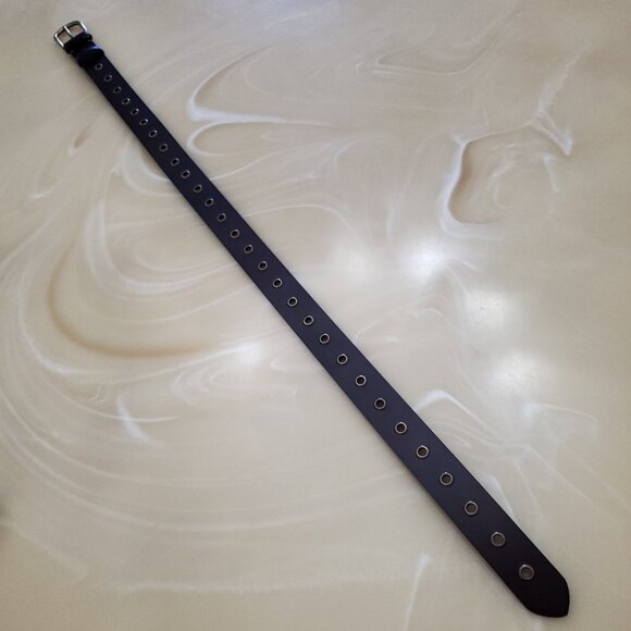 Frye Leather Grommet Belt Size Medium - Picture 10 of 13